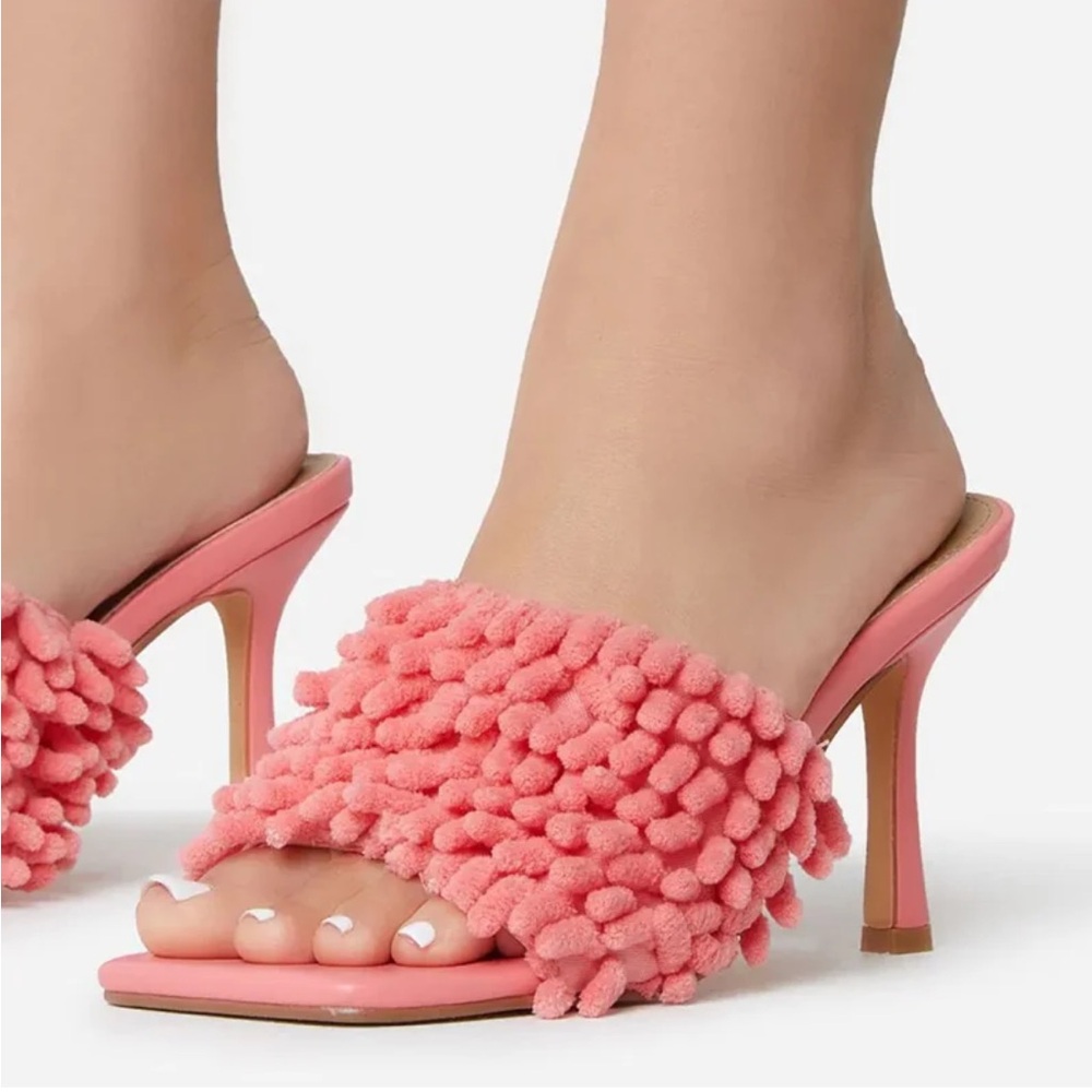 Lemonade Coral Pink Terry Mop Fringe Square Toe Heels Sandals 8.5